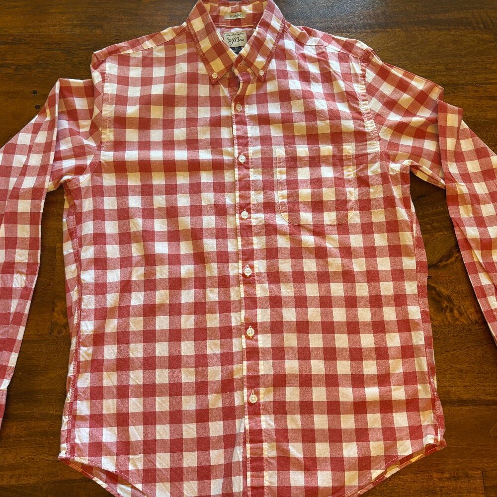 J.Crew Men’s Classic Fit Button-Down Shirt – Size Medium – Red Checkered – Excel
